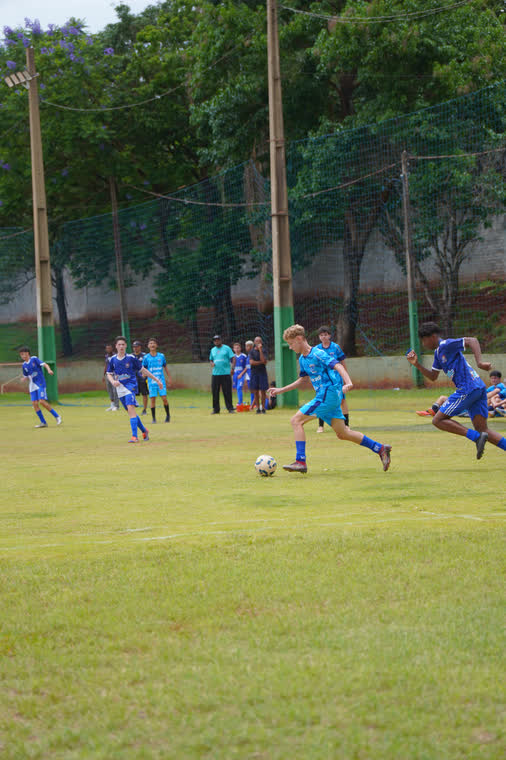 Escola Azuriz — Três dias de torneio, do apito ao troféu