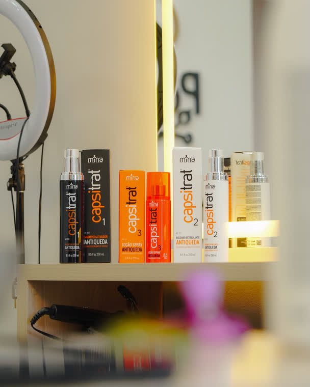 Palace Hair — Um salão que publica toda semana, há meses